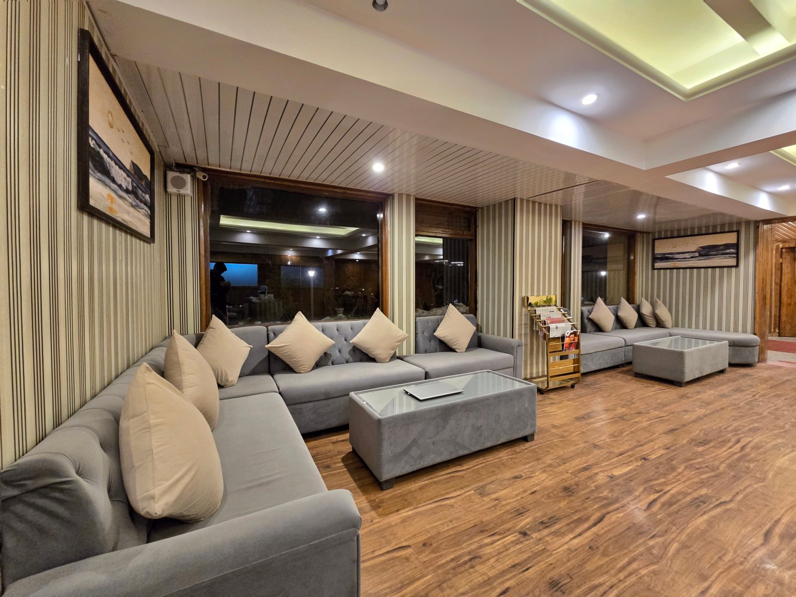 Lobby Seating Alcove